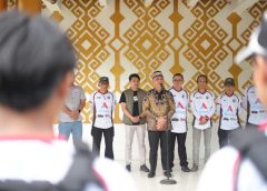 Wali Kota Metro Lepas 15 Atlet Airsoftgun Komunitas KDRT ke Kejurnas INASOC II Jakarta